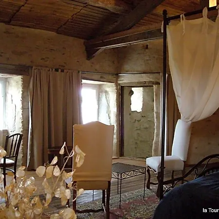 Bed & Breakfast La Tour Des Laudes