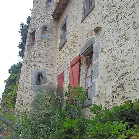 La Tour Des Laudes 3*