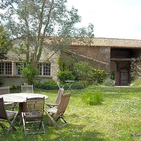 Bed & Breakfast La Tour Des Laudes Breuil-Barret