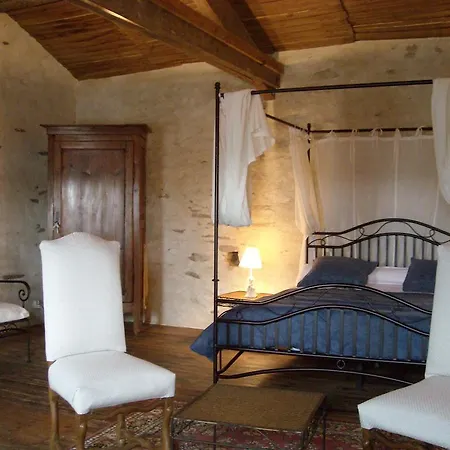 فندق مبيت وإفطار La Tour Des Laudes Breuil-Barret