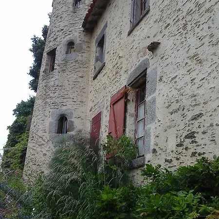 La Tour Des Laudes فندق مبيت وإفطار 3*